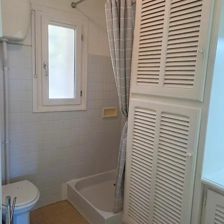 Apartment Grilaf - Au Coeur Du Village Typique De Coquet Grimaud