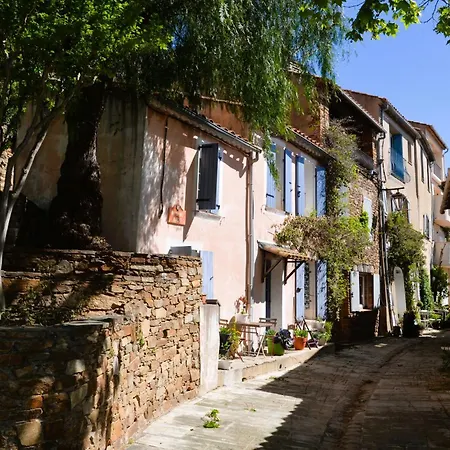 Apartment Grilaf - Au Coeur Du Village Typique De Coquet